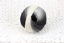 WOOL JAZZ ARTISTIC 250g / 875m