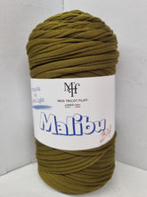 Lentes  dzija Malibu 400g / 120m