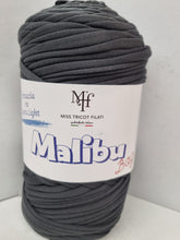Lentes  dzija Malibu 400g / 120m