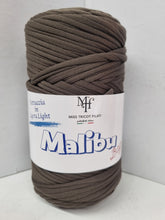 Lentes  dzija Malibu 400g / 120m