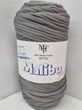 Lentes  dzija Malibu 400g / 120m
