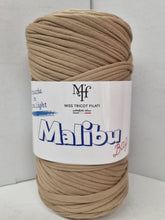 Lentes  dzija Malibu 400g / 120m